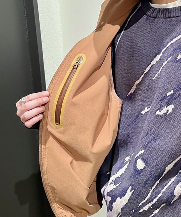 関澤 佑樹さんの「BEAMS WOMEN｜BEAMS / ワイドフィット デニムパンツ」を使ったコーディネート