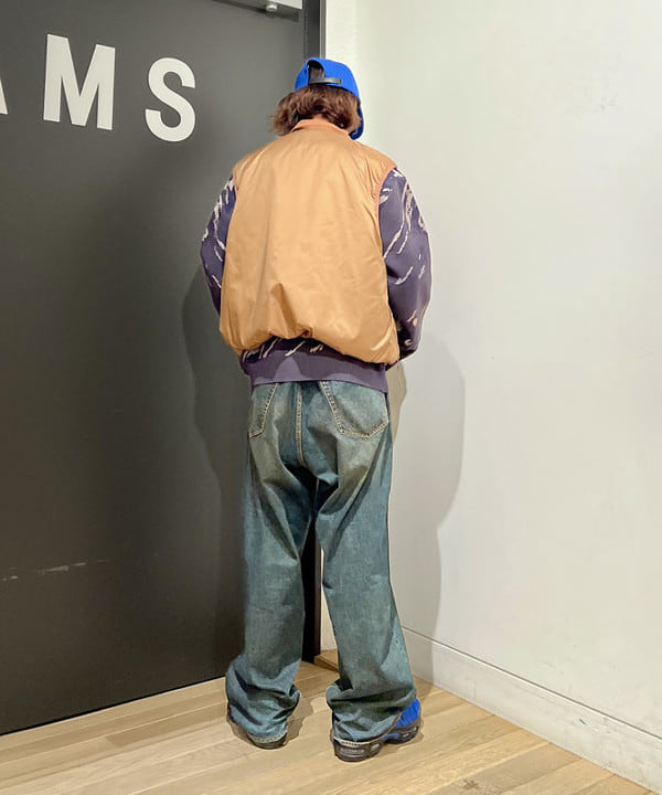 関澤 佑樹さんの「BEAMS WOMEN｜BEAMS / ワイドフィット デニムパンツ」を使ったコーディネート