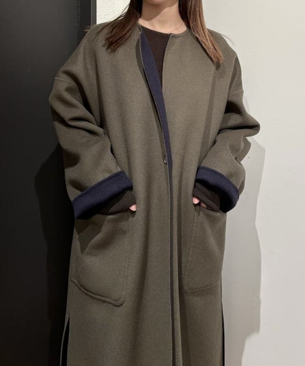 makita mikaさんの「BEAMS WOMEN｜CHRISTIAN VILLA / 別注 スタッズ ボストンバッグ」を使ったコーディネート