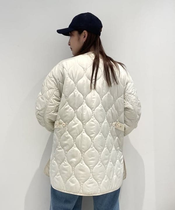 松本 佳菜子さんの「BEAMS WOMEN｜キルティング ノーカラー ブルゾン」を使ったコーディネート