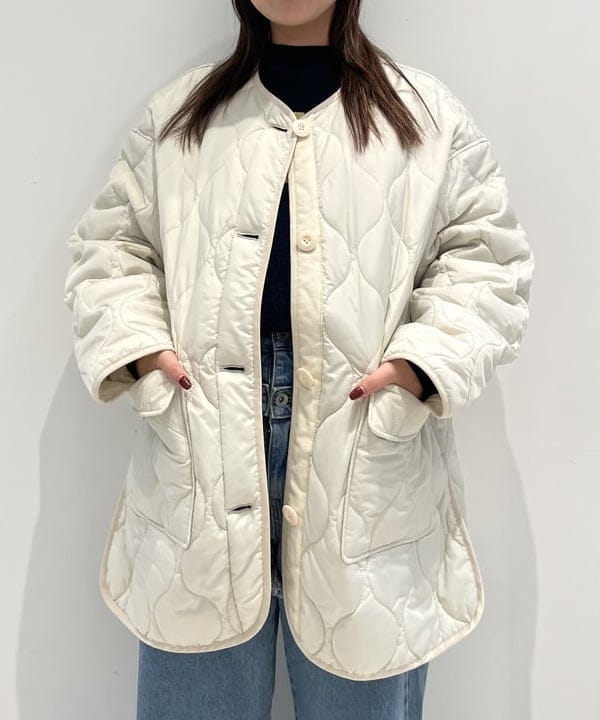 松本 佳菜子さんの「BEAMS WOMEN｜キルティング ノーカラー ブルゾン」を使ったコーディネート