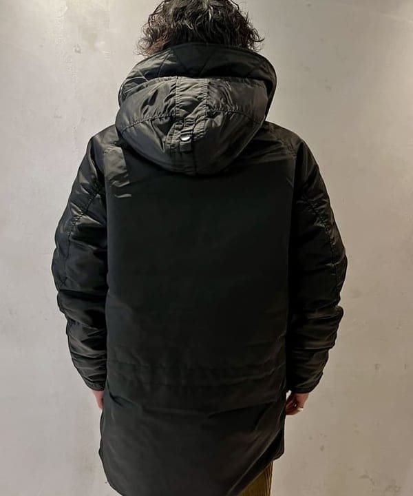 流聖さんの「BEAMS WOMEN｜BEAMS PLUS / N-3B ダウン ジャケット」を使ったコーディネート
