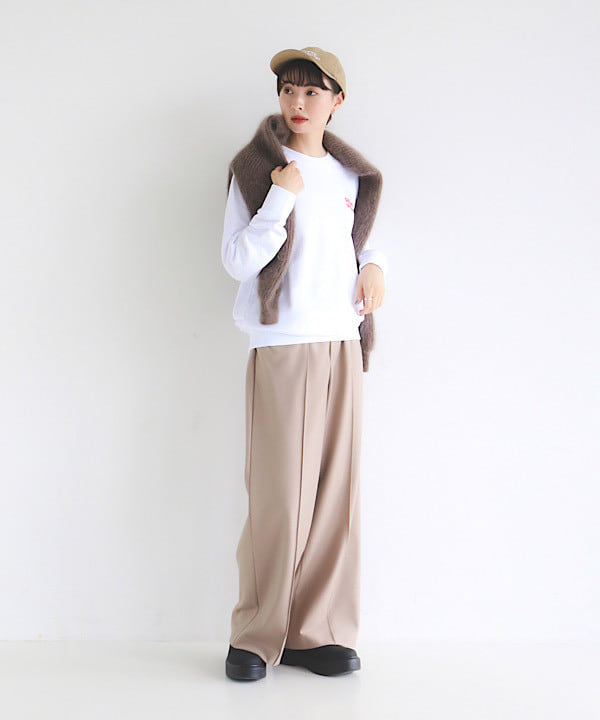 shibataさんの「BEAMS WOMEN｜【別注】Les Petits Basics /  Pilou スウエット」を使ったコーディネート