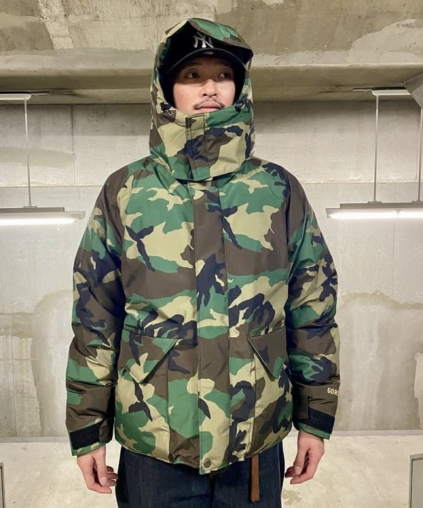 植木 竜也さんの「BEAMS WOMEN｜【別注】Marmot / Mammoth Down Short Parka」を使ったコーディネート