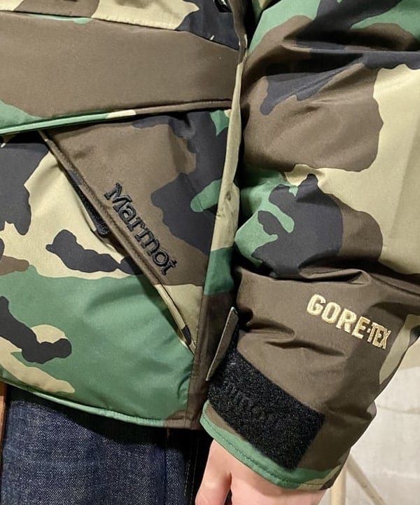 植木 竜也さんの「BEAMS WOMEN｜【別注】Marmot / Mammoth Down Short Parka」を使ったコーディネート