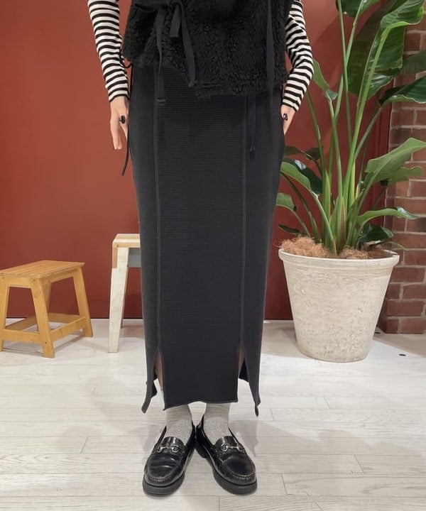 サカサイスズカさんの「BEAMS WOMEN｜」を使ったコーディネート