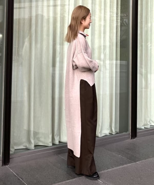 蒲原 捺美さんの「BEAMS WOMEN｜CINOH / ウール ハーフジップ ニット」を使ったコーディネート