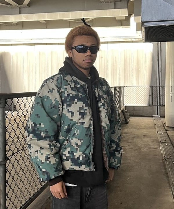 NADEL ナデールさんの「BEAMS WOMEN｜リバーシブル ダウン フライトジャケット」を使ったコーディネート