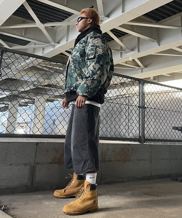 NADEL ナデールさんの「BEAMS WOMEN｜リバーシブル ダウン フライトジャケット」を使ったコーディネート