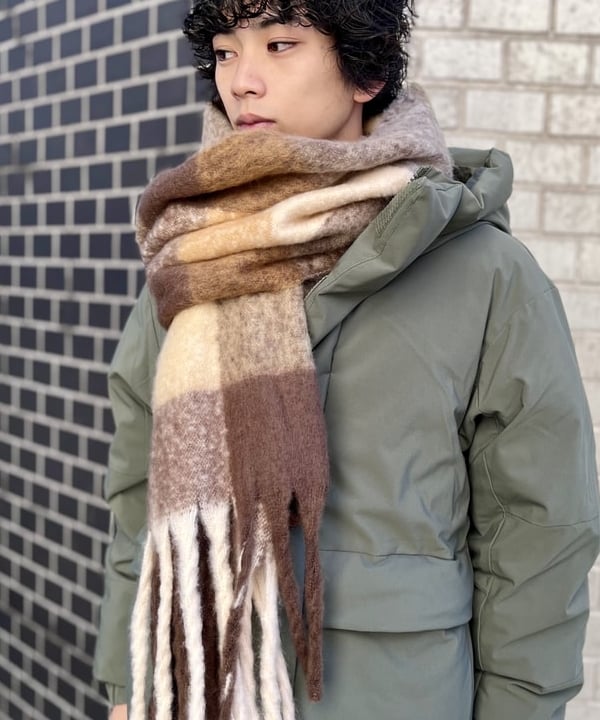 流聖さんの「BEAMS WOMEN｜Dermizax (TM) リバーシブル ダウンジャケット」を使ったコーディネート