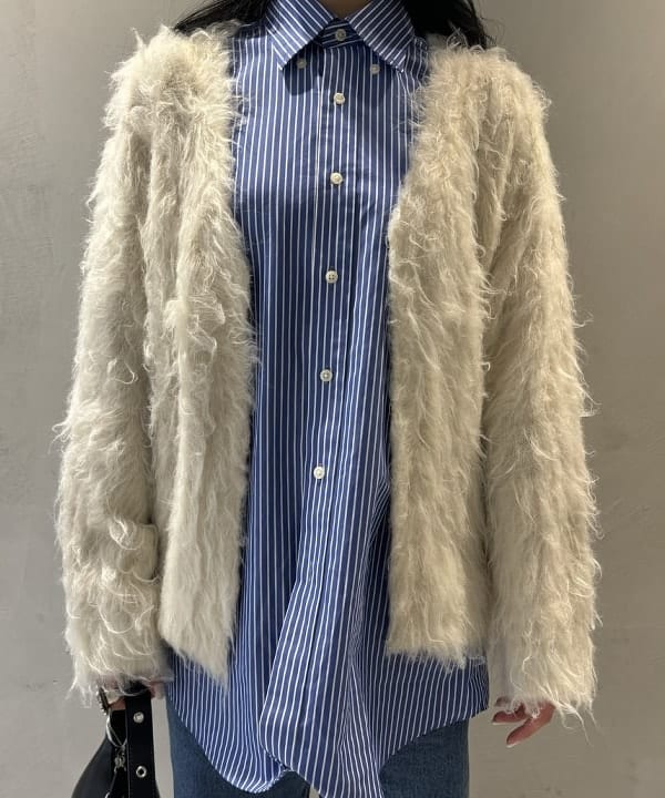 松田 陽茉莉さんの「BEAMS WOMEN｜【別注】YAHKI × HYPNOTIZE / Crescent Bag」を使ったコーディネート
