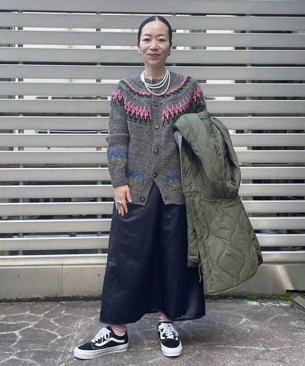 コウリキ　マミさんの「BEAMS WOMEN｜【別注】INFIELDER DESIGN / MLB ファーバッグ YYB」を使ったコーディネート