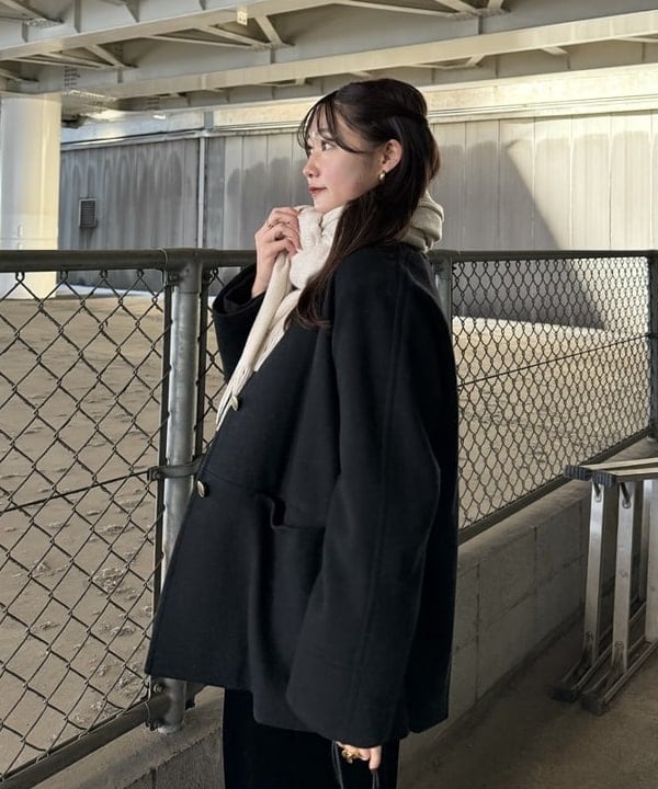 YUIさんの「BEAMS WOMEN｜フェイクファー ポーチバッグ」を使ったコーディネート
