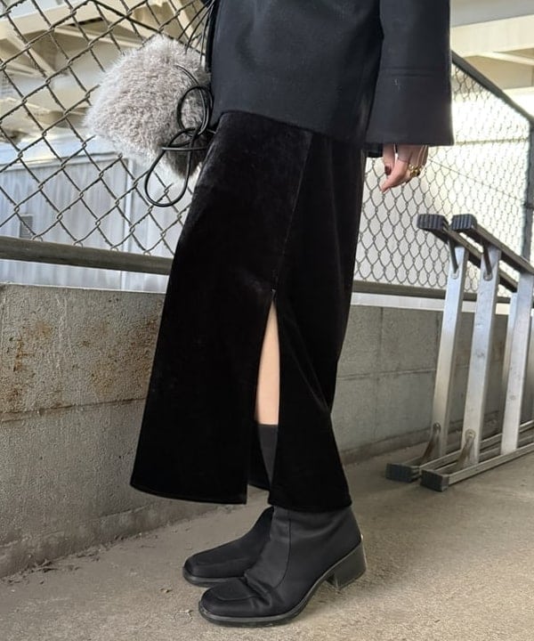 YUIさんの「BEAMS WOMEN｜フェイクファー ポーチバッグ」を使ったコーディネート