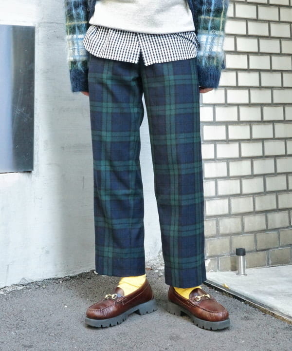 Joさんの「BEAMS WOMEN｜BEAMS BOY / ポリエステル ウール シンチ バック スラックス」を使ったコーディネート