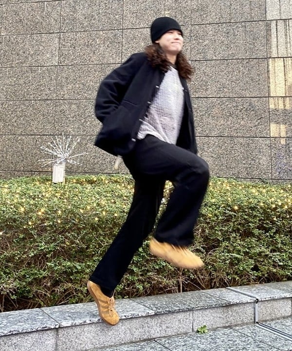 りくっしーさんの「BEAMS WOMEN｜【別注】Dickies / ワイド チノ パンツ」を使ったコーディネート