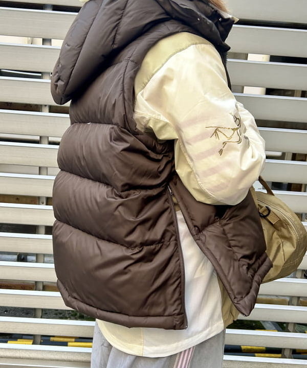 Kyooka Sayakaさんの「BEAMS WOMEN｜BRIEFING × BEAMS BOY / 別注 ヘルメット バッグ」を使ったコーディネート