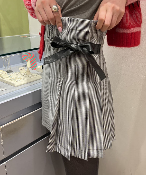 神坂 莉子さんの「BEAMS WOMEN｜▲MIYAO_QuiltSK_SP」を使ったコーディネート