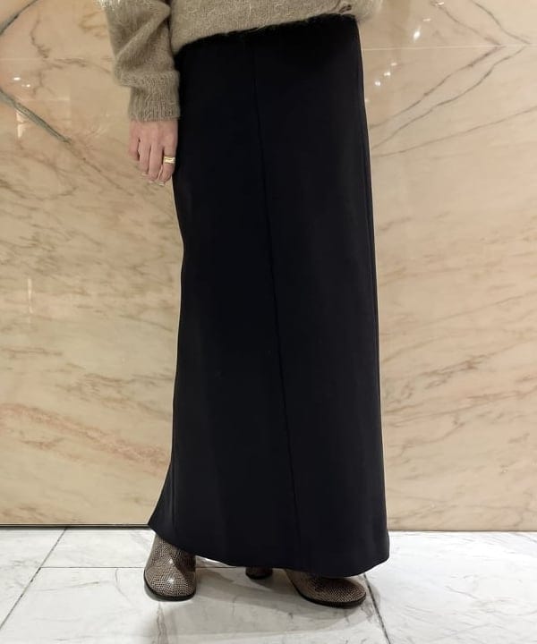 関 桂子さんの「BEAMS WOMEN｜NAGHEDI / イントレチャート トートバッグ」を使ったコーディネート