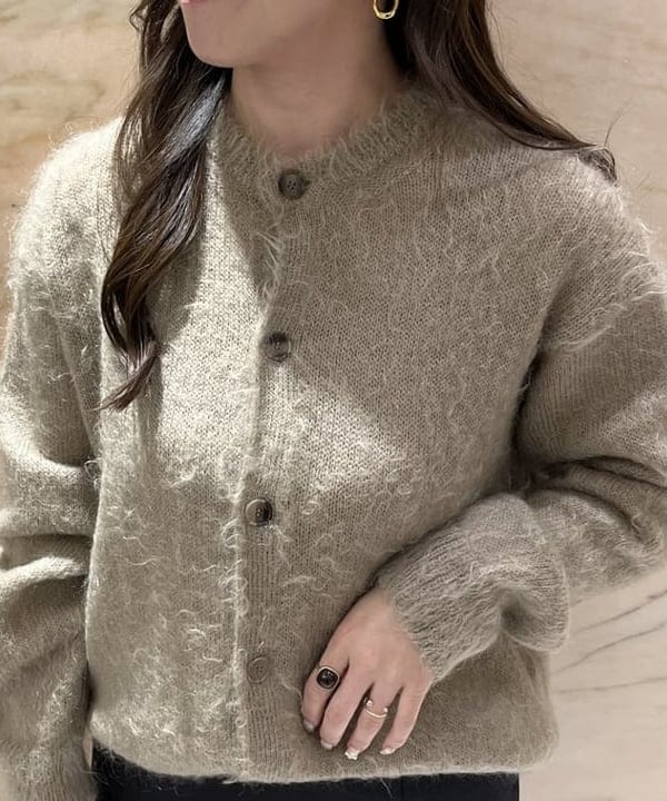 関 桂子さんの「BEAMS WOMEN｜NAGHEDI / イントレチャート トートバッグ」を使ったコーディネート