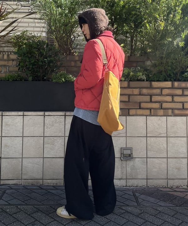 菊田 悠さんの「BEAMS WOMEN｜REMI RELIEF /【別注】Quilt Down Jacket」を使ったコーディネート