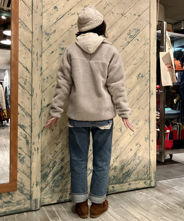 小原 もこさんの「BEAMS WOMEN｜【別注】BUZZ RICKSON'S / シャンブレー ロングスリーブ シャツ」を使ったコーディネート