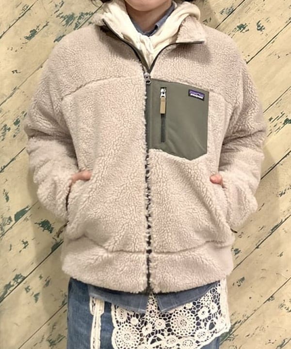 小原 もこさんの「BEAMS WOMEN｜【別注】BUZZ RICKSON'S / シャンブレー ロングスリーブ シャツ」を使ったコーディネート