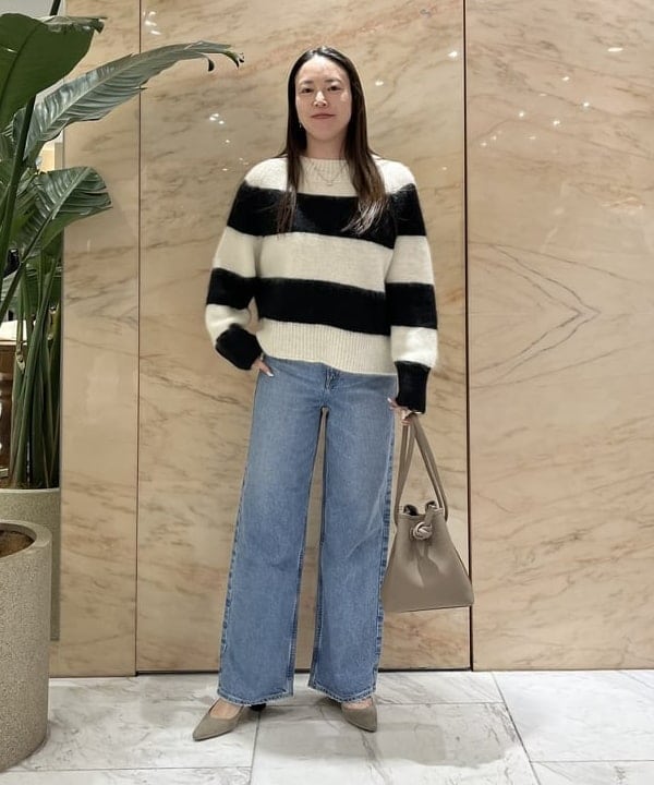 関 桂子さんの「BEAMS WOMEN｜upper hights / THE NIECE デニムパンツ」を使ったコーディネート