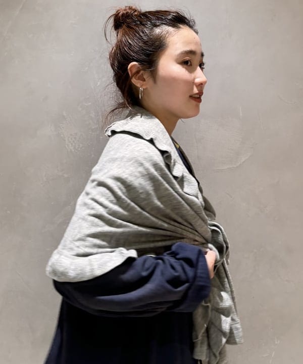 モモさんの「BEAMS WOMEN｜フリル マフラー」を使ったコーディネート