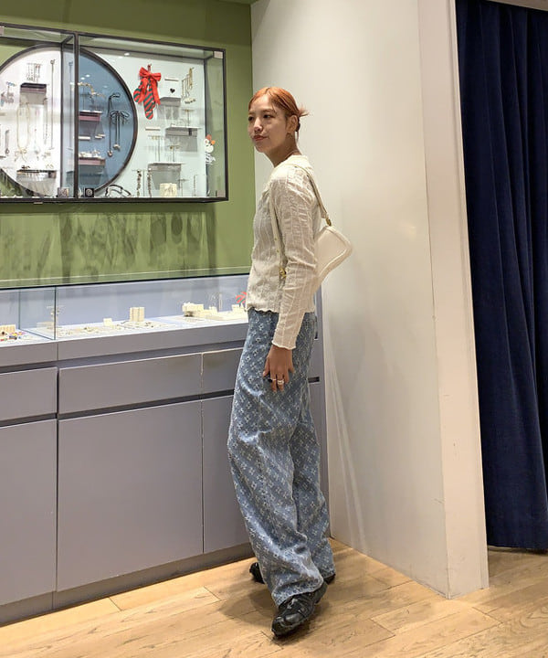 れいなさんの「BEAMS WOMEN｜ストライプ シャーリング ジップ シャツ」を使ったコーディネート