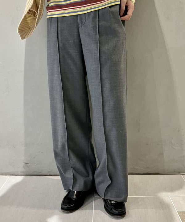 小原 もこさんの「BEAMS WOMEN｜ 2プリーツ ワイドパンツ」を使ったコーディネート