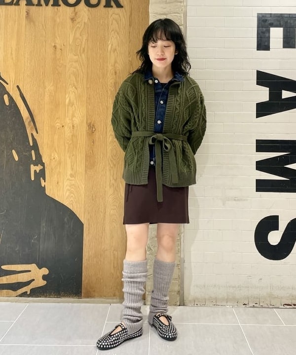 笠井 祐希さんの「BEAMS WOMEN｜3ゲージ 2トーン アラン カーディガン」を使ったコーディネート