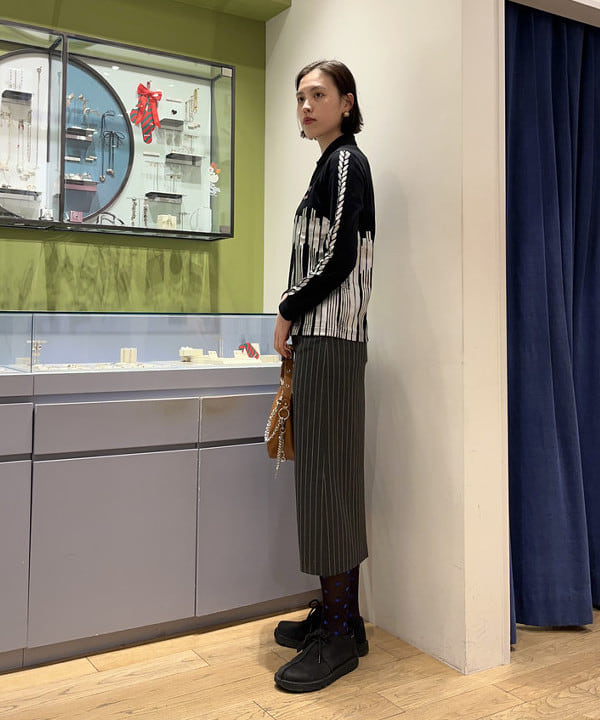 神坂 莉子さんの「BEAMS WOMEN｜【別注】FARAH / SKIRT」を使ったコーディネート