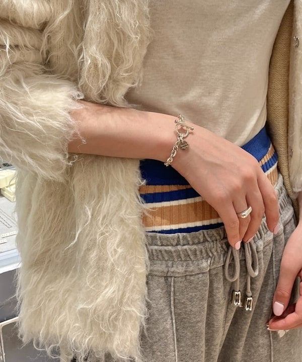 神坂 莉子さんの「BEAMS WOMEN｜KUUKAN / 414 シルバー リング」を使ったコーディネート