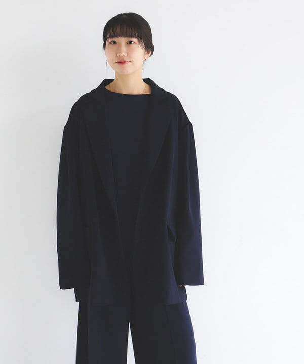 中丸　栞さんの「BEAMS WOMEN｜」を使ったコーディネート