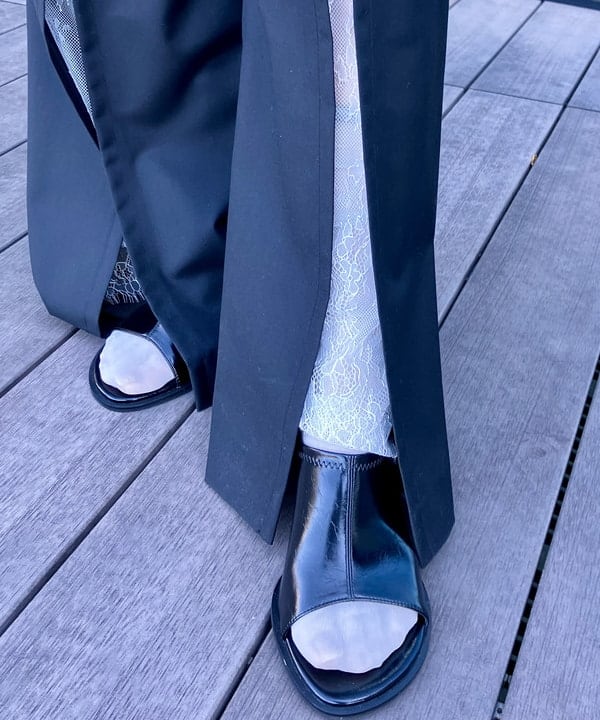 むりょさんの「BEAMS WOMEN｜ストレッチレース クルーネック Tシャツ」を使ったコーディネート