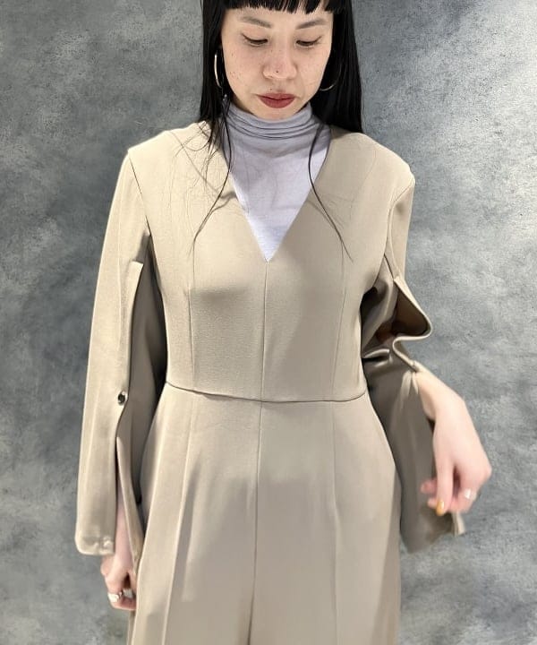 OSUMIさんの「BEAMS WOMEN｜Vネック オールインワン」を使ったコーディネート