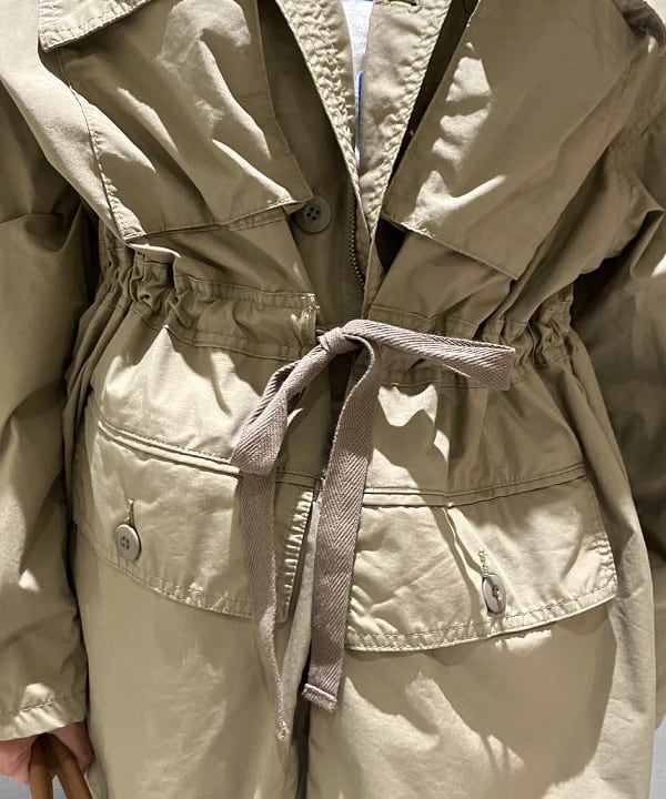 葵さんの「BEAMS WOMEN｜L.L.Bean / 別注 Deep Bottom Leather Handle Zip Tote XL」を使ったコーディネート