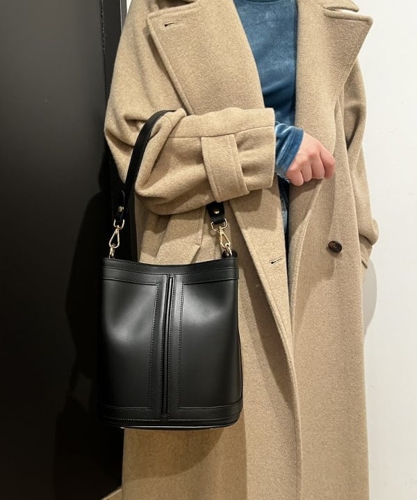 Ito_ririkaさんの「BEAMS WOMEN｜スタンドカラー ダブル コート」を使ったコーディネート