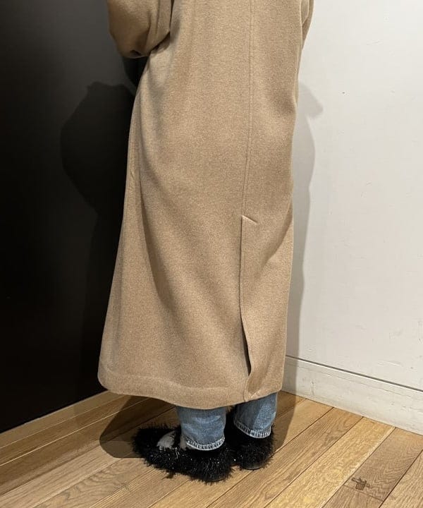 Ito_ririkaさんの「BEAMS WOMEN｜スタンドカラー ダブル コート」を使ったコーディネート