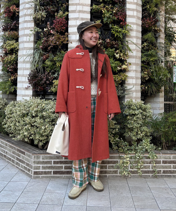 サイトウ　トモミさんの「BEAMS WOMEN｜ボーイ ワークチェック イージーパンツ」を使ったコーディネート