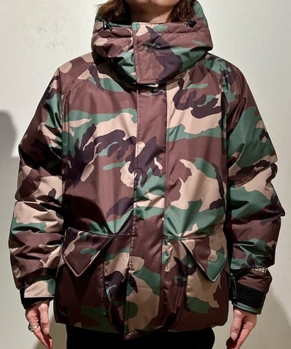 関澤 佑樹さんの「BEAMS WOMEN｜【別注】Marmot / Mammoth Down Short Parka」を使ったコーディネート