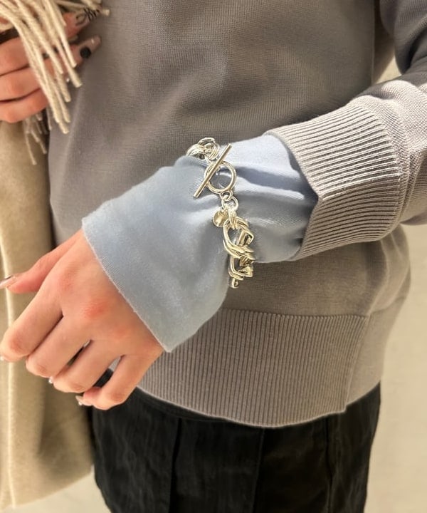 桃羽さんの「BEAMS WOMEN｜GIANNI NOTARO / ポリッシュ クロア ハンドバッグ」を使ったコーディネート