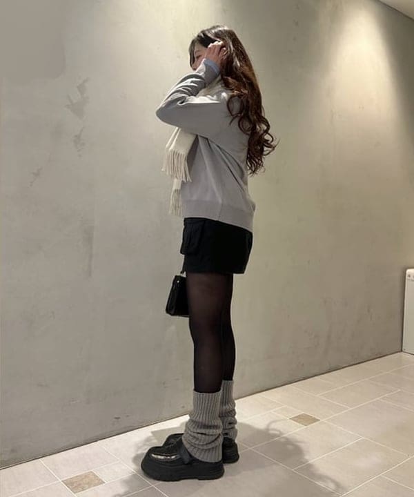桃羽さんの「BEAMS WOMEN｜GIANNI NOTARO / ポリッシュ クロア ハンドバッグ」を使ったコーディネート