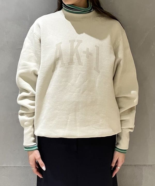 nodokaさんの「BEAMS WOMEN｜【別注】ROBERT MACKIE / Mohair Rib Cap」を使ったコーディネート