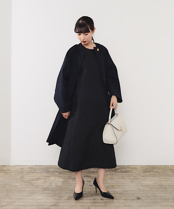 shibataさんの「BEAMS WOMEN｜フクレ織りジャカード パフスリーブ ドレス＊」を使ったコーディネート