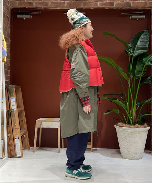 エノモト アミさんの「BEAMS WOMEN｜ソロテックス M65 パーカ」を使ったコーディネート