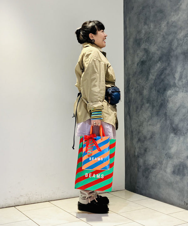 佐藤 歩さんの「BEAMS WOMEN｜」を使ったコーディネート