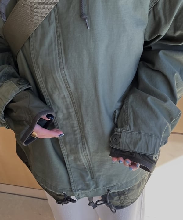 Hazukiさんの「BEAMS WOMEN｜XS BAGGAGE &times; BEAMS / 別注 BodyBag」を使ったコーディネート