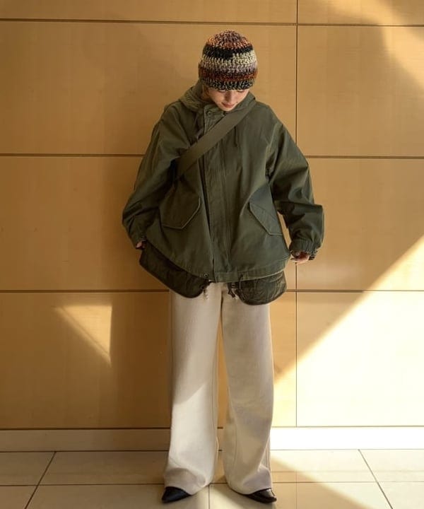 Hazukiさんの「BEAMS WOMEN｜XS BAGGAGE &times; BEAMS / 別注 BodyBag」を使ったコーディネート